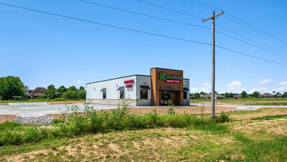 5688 E 146th St N, Collinsville, OK à vendre - Photo du bâtiment - Image 3 de 4