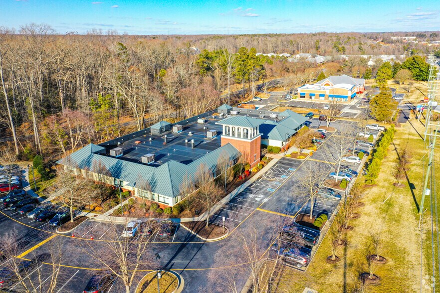 13520-13540 Hull Street Rd, Midlothian, VA à louer - Photo du bâtiment - Image 2 de 3