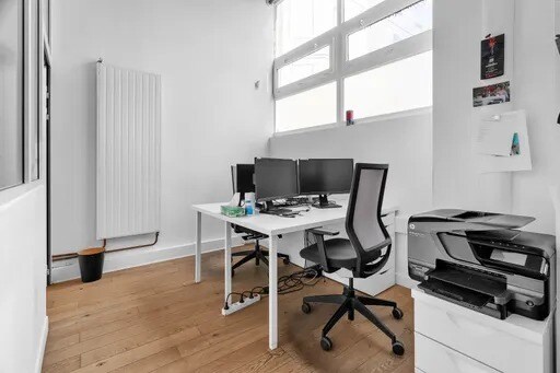 52 Passage Du Bureau, Paris à louer Photo intérieure- Image 1 de 14