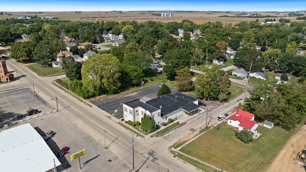 110 E Dixon St, Polo, IL for sale - Building Photo - Image 3 of 43