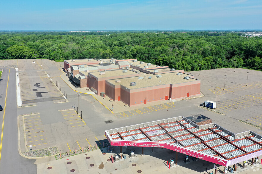 1533 Frontage Rd N, Waite Park, MN for sale - Aerial - Image 2 of 4