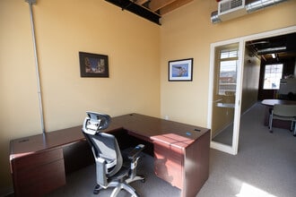 40 Spruce St, Leominster, MA à louer Photo intérieure- Image 2 de 15