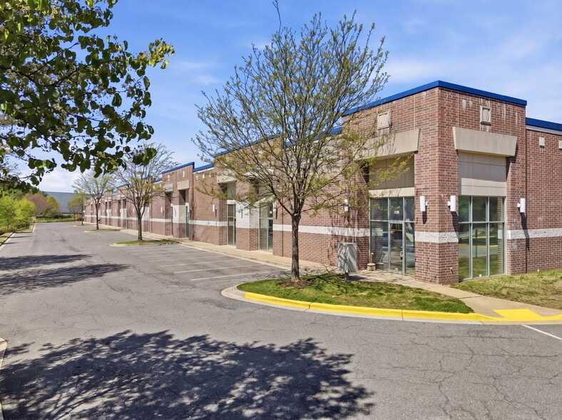 1001 Prince George's Blvd, Upper Marlboro, MD for lease - Building Photo - Image 2 of 22