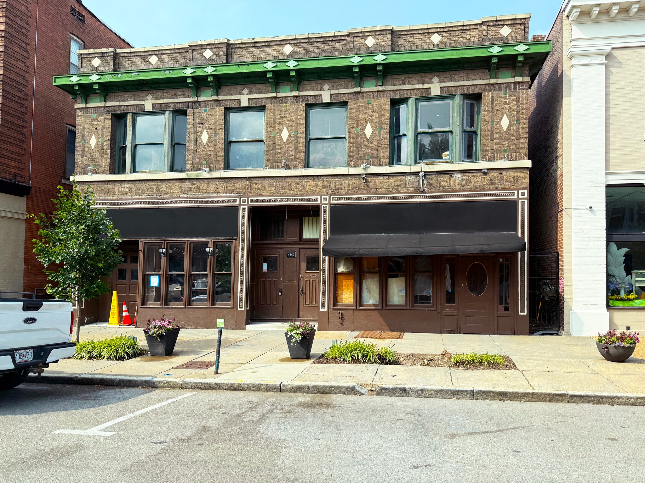 4747 McPherson Ave, Saint Louis, MO for lease Building Photo- Image 1 of 11