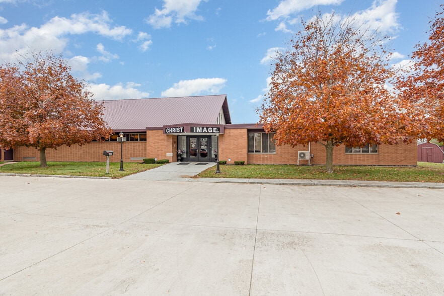 5501 Gratiot Rd, Saginaw, MI for sale - Building Photo - Image 2 of 14