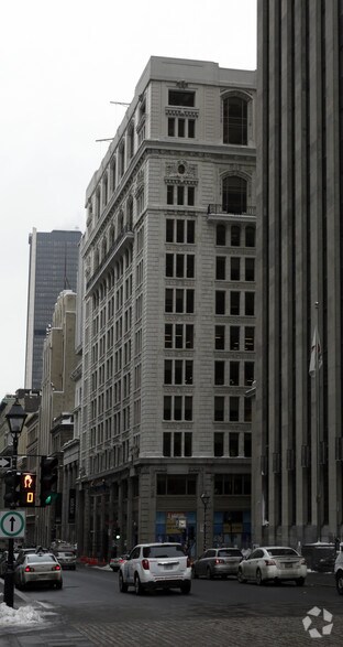 888 Rue Saint-François-Xavier, Montréal, QC for sale - Primary Photo - Image 1 of 1