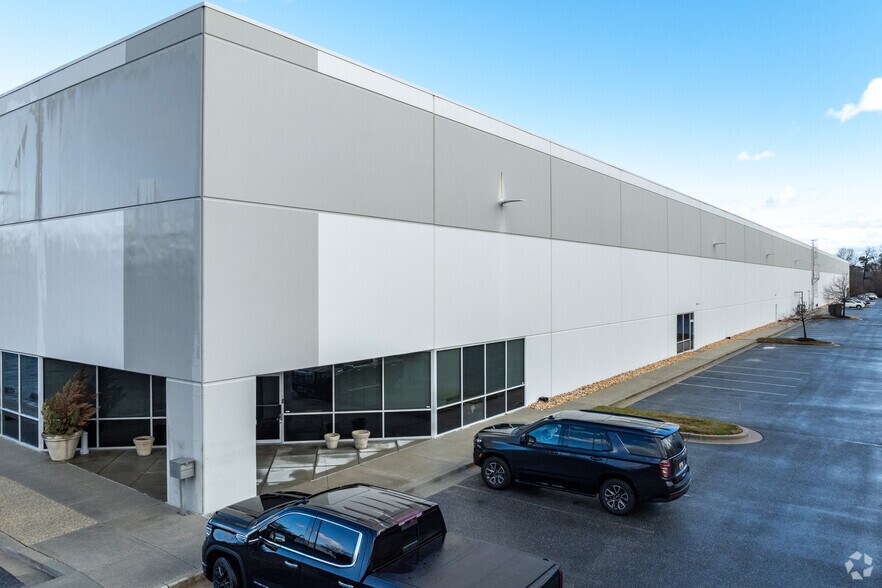 350 Winmeyer Ave, Odenton, MD for lease - Building Photo - Image 2 of 4