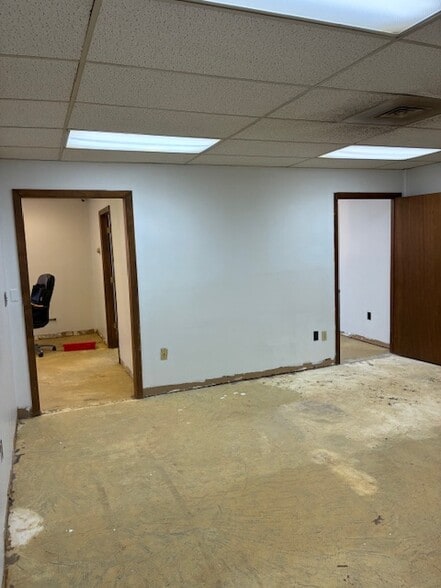 346 Quinnipiac St, Wallingford, CT for lease - Building Photo - Image 3 of 7