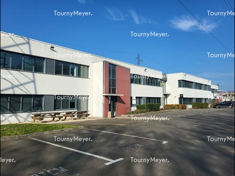 Office in Cesson-Sévigné for lease - Building Photo - Image 1 of 10
