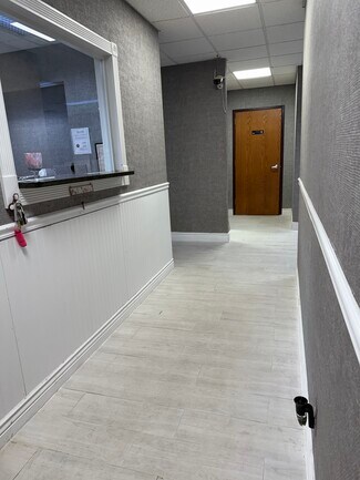 Plus de détails pour 5105 Bowden Rd, Jacksonville, FL - Bureau/Médical à louer