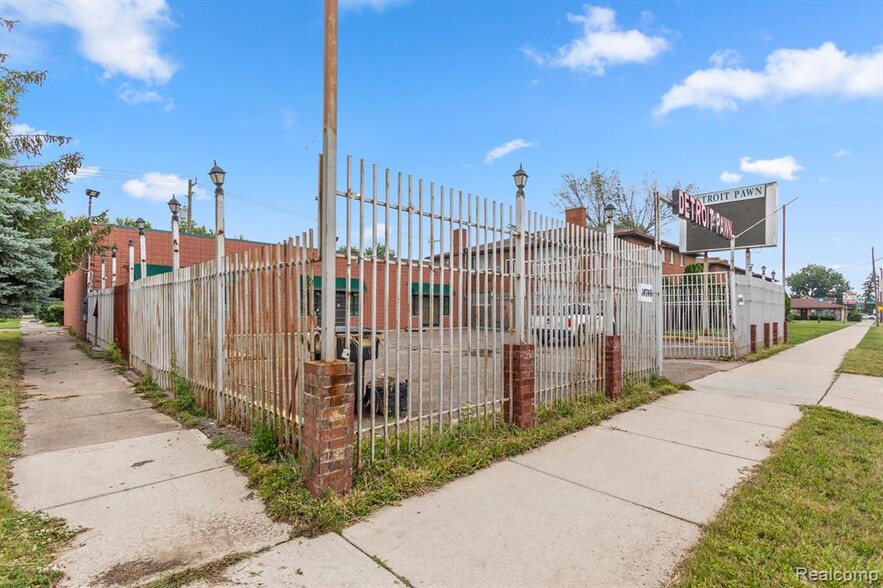 14746 Tireman St, Detroit, MI for sale - Building Photo - Image 3 of 3