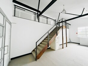 20-28 Maddox St, Alexandria à louer Photo intérieure- Image 2 de 2