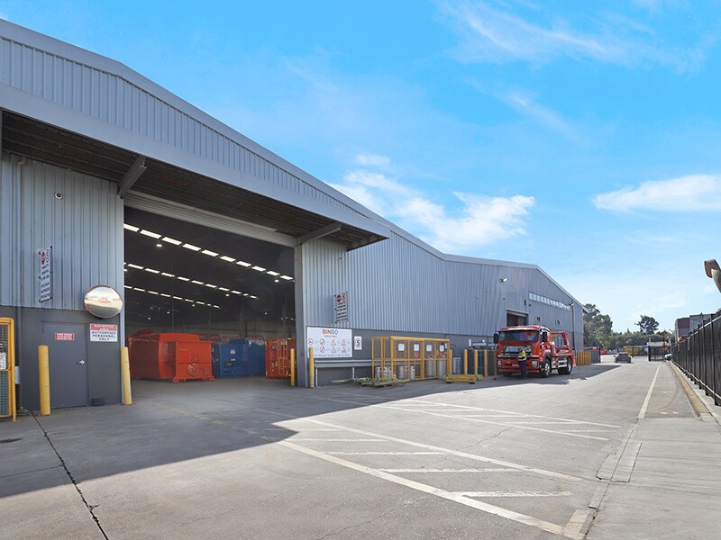 305 Parramatta Rd, Auburn for lease Building Photo- Image 1 of 6