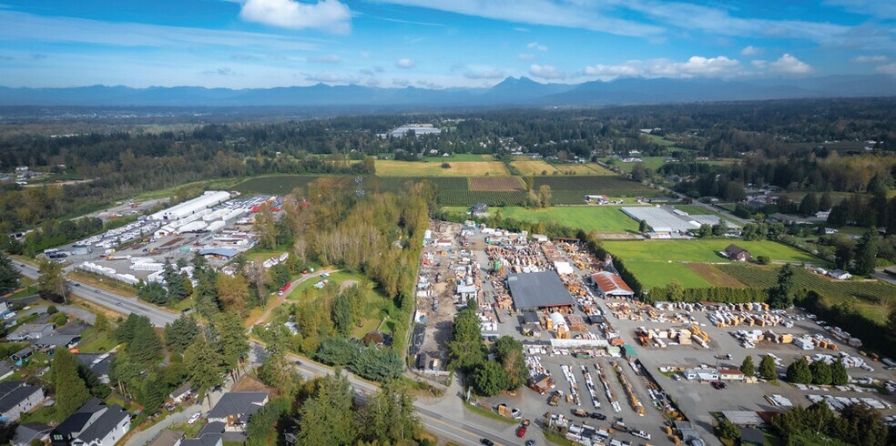 23853 Fraser Hwy, Langley, BC à louer - Photo du bâtiment - Image 3 de 4