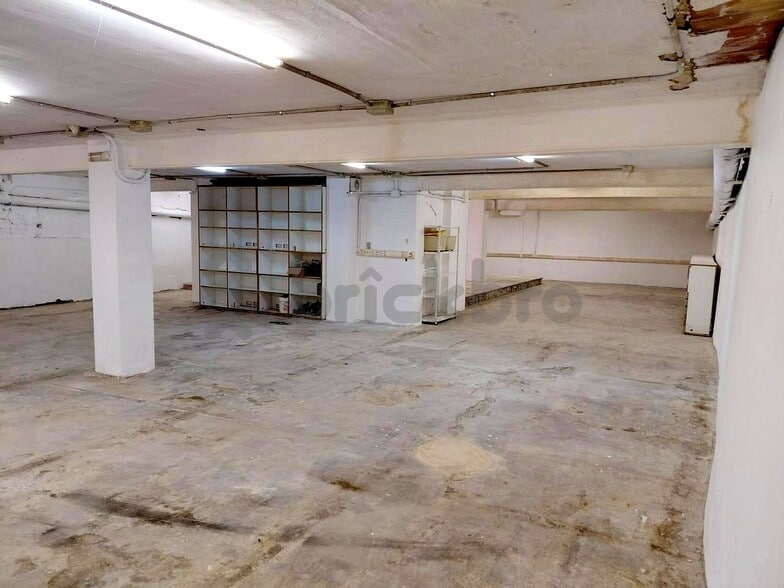 Multifamily in Esplugues de Llobregat, Barcelona for sale - Building Photo - Image 2 of 4