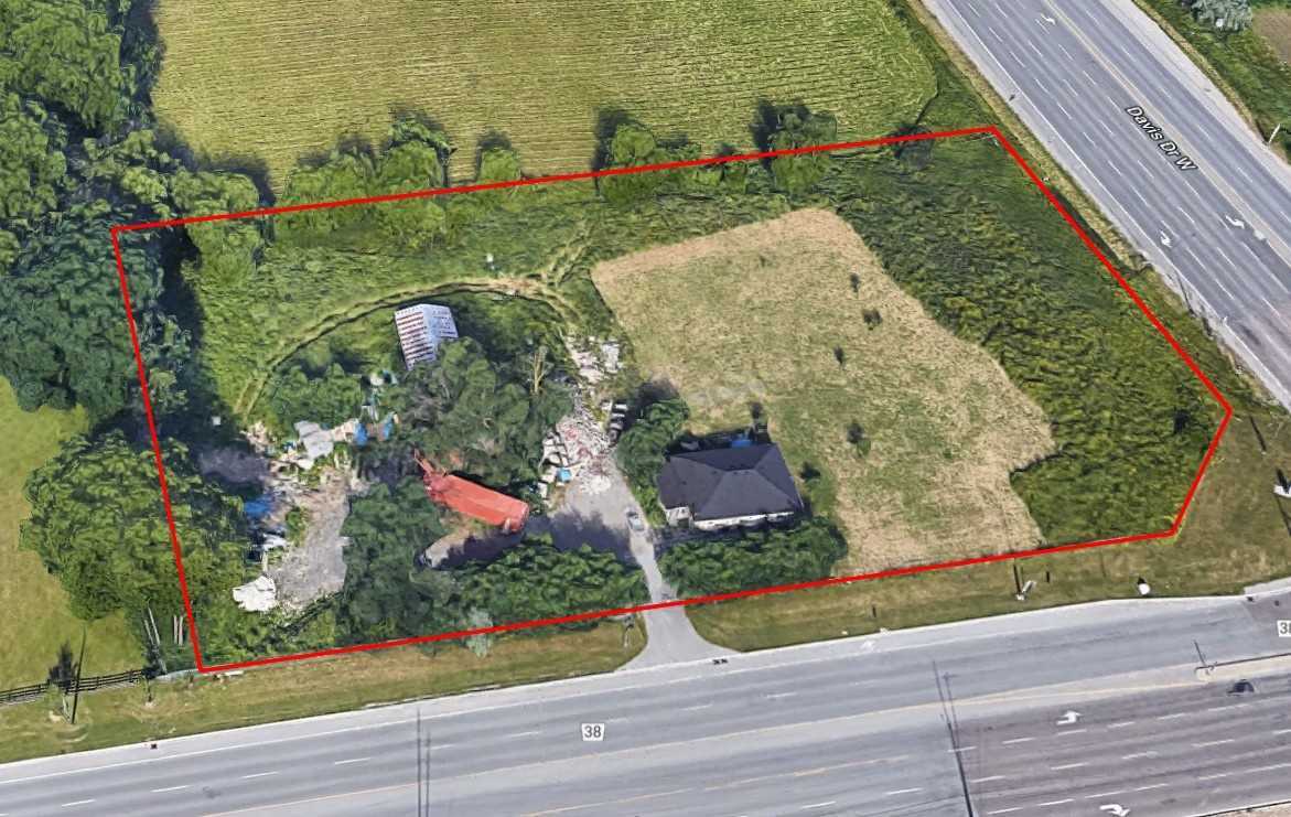 17440 Bathurst St, Newmarket, ON à vendre Photo principale- Image 1 de 1