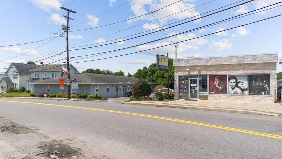 Medical Mixed use investment in NEPA portefeuille de 2 propriétés à vendre sur LoopNet.ca - Photo du bâtiment - Image 2 de 22