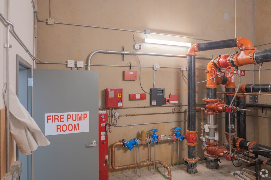 2250 114th St, Grand Prairie, TX à vendre - Photo intérieure - Image 3 de 32