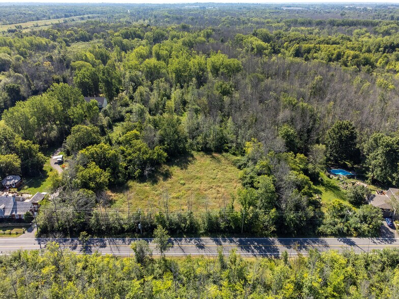 Blvd Boulevard Gouin Ouest, Pierrefonds, QC à vendre - Aérien - Image 3 de 4