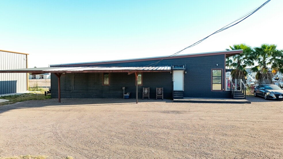 4900 N Moorefield Rd, Mission, TX for sale - Building Photo - Image 3 of 25