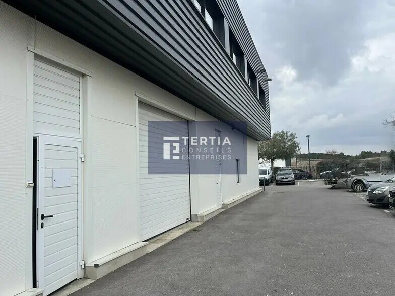 Flex in Vendargues for lease - Building Photo - Image 1 of 7