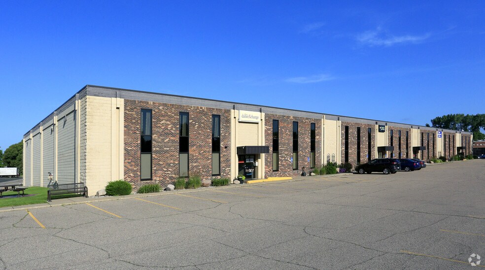 6865-6889 Washington Ave S, Edina, MN à louer - Photo principale - Image 1 de 7