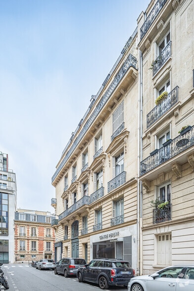 1 Rue Du Printemps, Paris for sale - Building Photo - Image 3 of 6