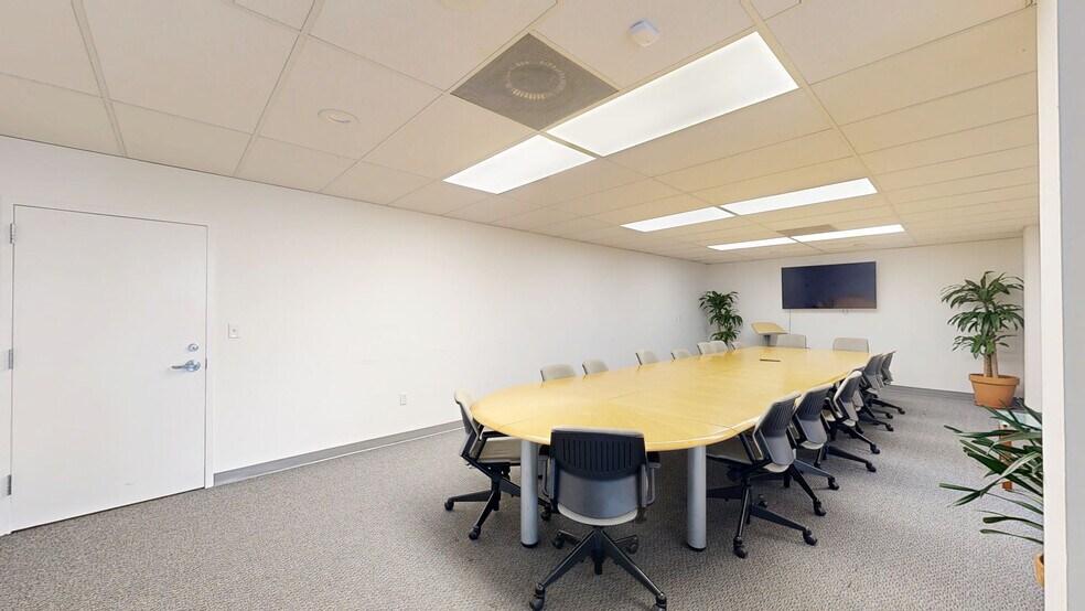 7925 NW 12th St, Doral, FL à louer - Numérisation 3D de Matterport - Image 3 de 31