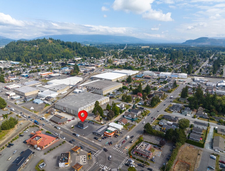 530 S Burlington Blvd, Burlington, WA for lease - City Photo - Image 2 of 3