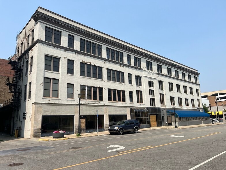 235 Michigan Street, South Bend, IN for sale - Building Photo - Image 2 of 12