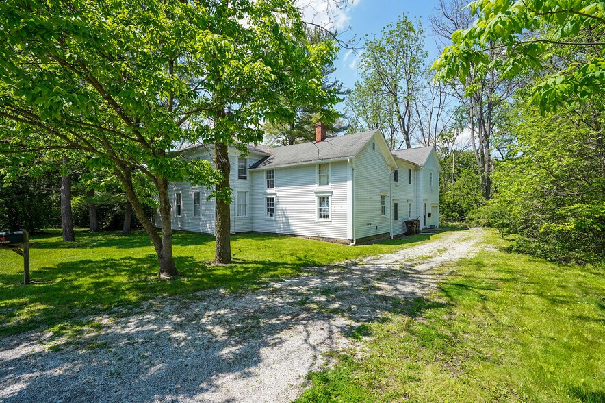 15 S College St, Hudson, OH à vendre - Photo du bâtiment - Image 3 de 8