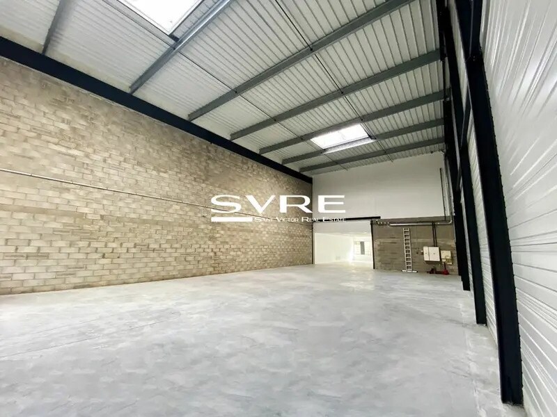 Flex in Marignane for sale Building Photo- Image 1 of 15