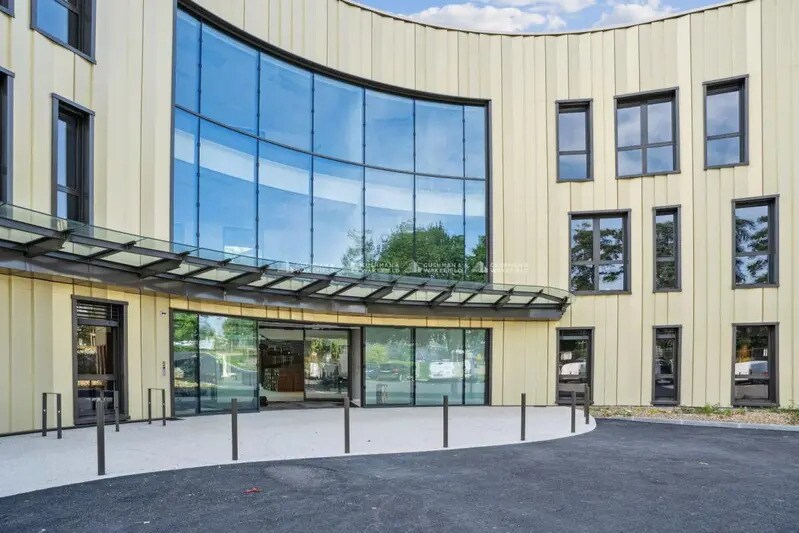 115 Rue Sans Souci, Limonest for lease - Building Photo - Image 3 of 16