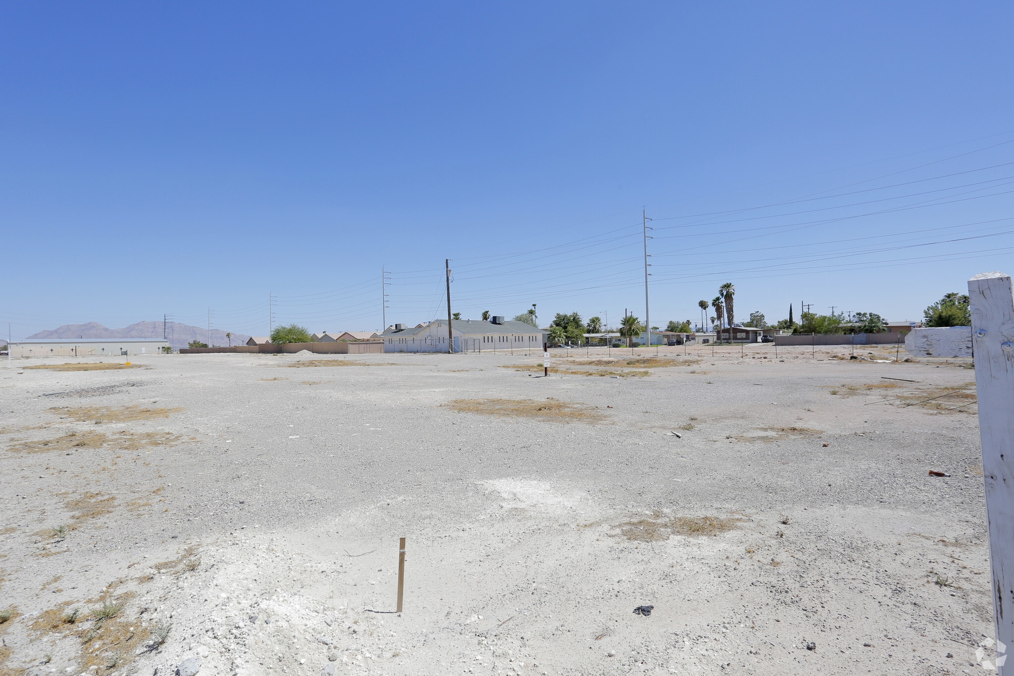 Carey Ave, North Las Vegas, NV for sale Primary Photo- Image 1 of 13
