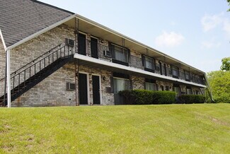 Plus de détails pour 7979 N 66th St, Milwaukee, WI - Multi-résidentiel à vendre