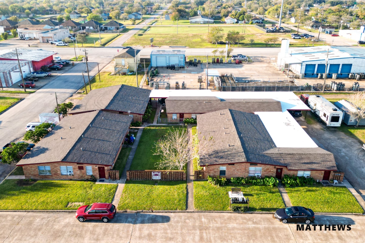 811 N Avenue F, Freeport, TX for sale Primary Photo- Image 1 of 5