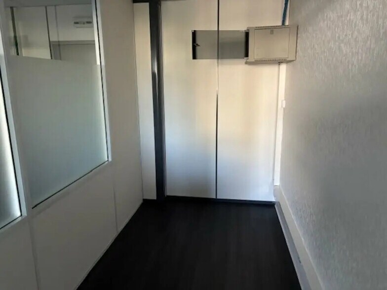 Bureau dans Castelnau-le-Lez à louer - Photo du bâtiment - Image 2 de 5