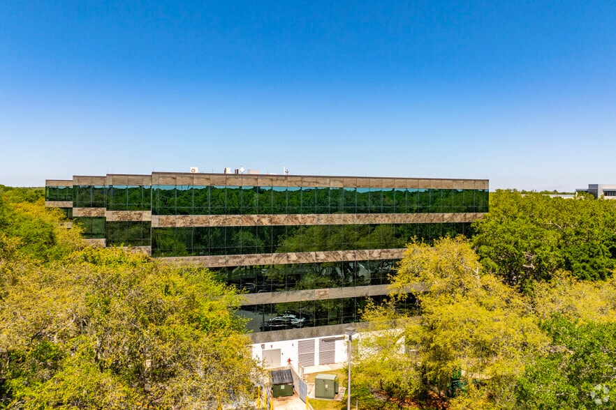 12470 Telecom Dr, Tampa, FL for lease - Aerial - Image 3 of 10