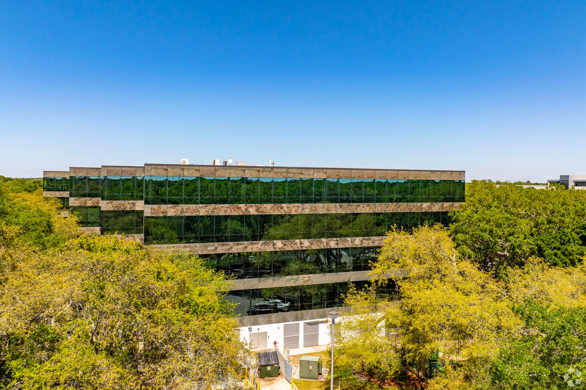 12470 Telecom Dr, Tampa, FL for lease Building Photo- Image 1 of 43