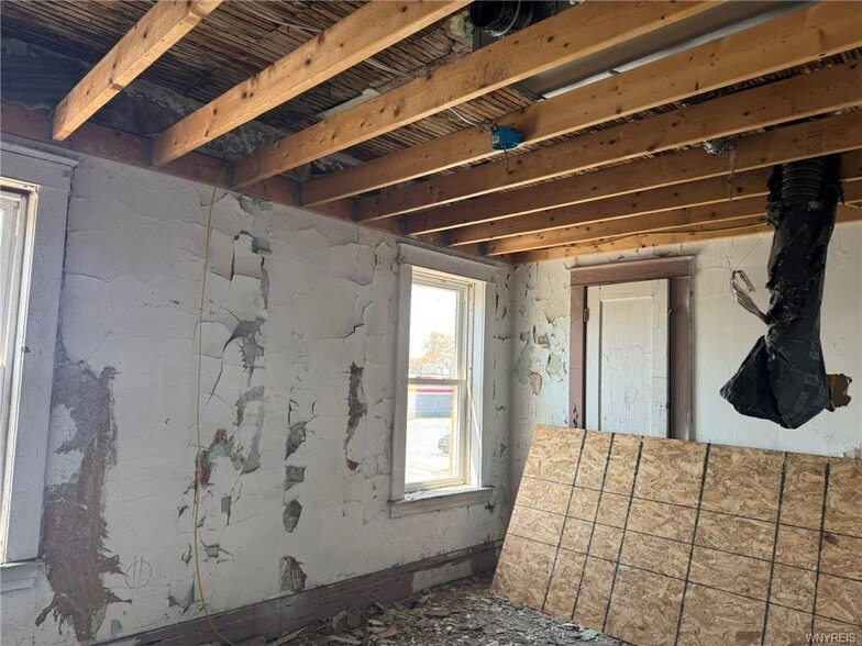 2901 Pine Ave, Niagara Falls, NY à vendre - Photo du bâtiment - Image 3 de 27