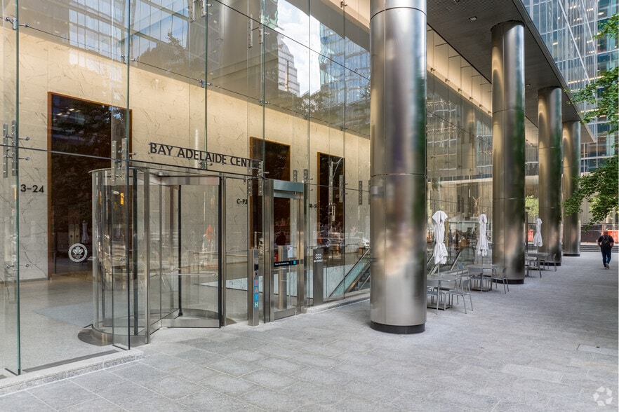 333 Bay St, Toronto, ON for lease - Building Photo - Image 3 of 5