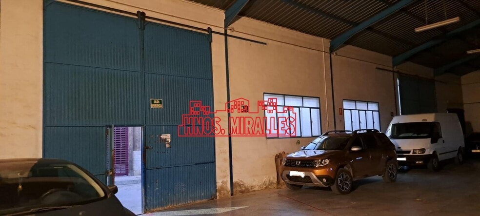 Industrial in Dolores, Alicante for sale - Interior Photo - Image 2 of 4