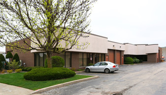 400 Frontier Way, Bensenville IL - Entrepôt