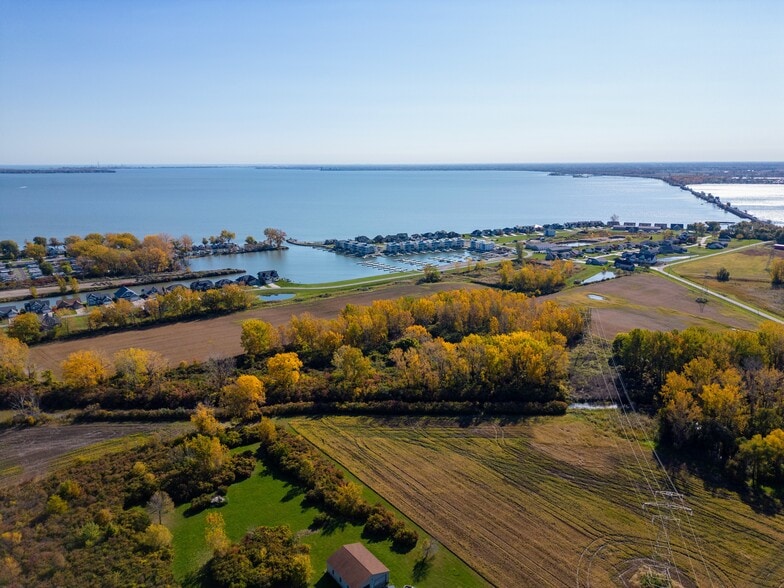 2965 S Danbury Rd, Port Clinton, OH for sale - Aerial - Image 2 of 45