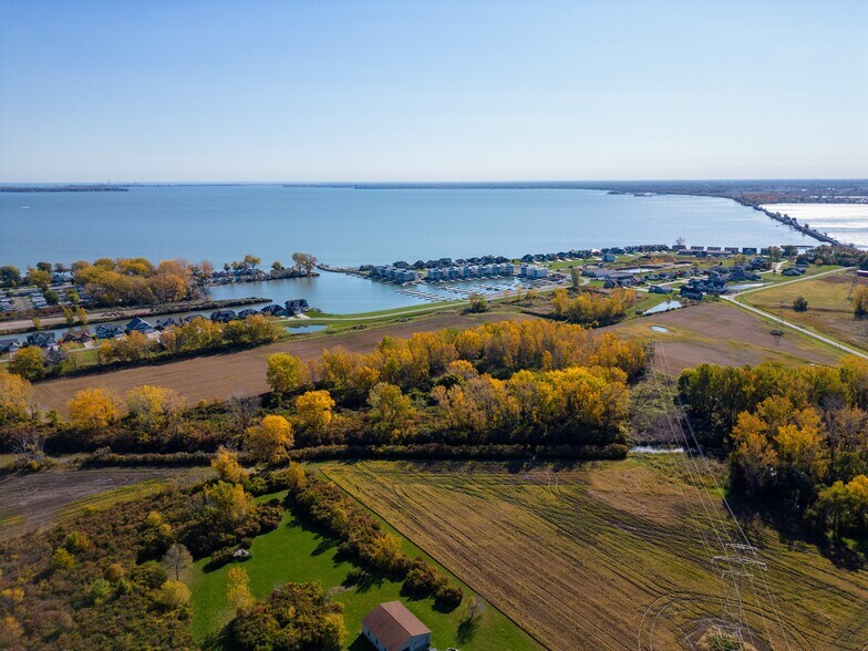 2965 S Danbury Rd, Port Clinton, OH à vendre - Aérien - Image 2 de 44