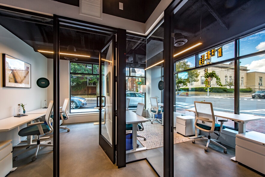 104 Washington St, Dover, NH for lease - Interior Photo - Image 3 of 14