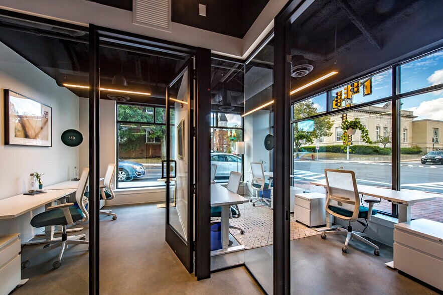 104 Washington St, Dover, NH à louer - Photo intérieure - Image 3 de 14