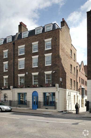 55-59 Blandford St, London for lease - Building Photo - Image 3 of 17