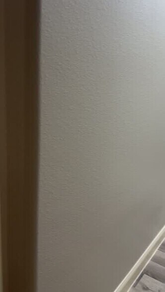 6300 Stonewood Dr, Plano, TX à vendre - Vidéo sur l’inscription commerciale - Image 2 de 9