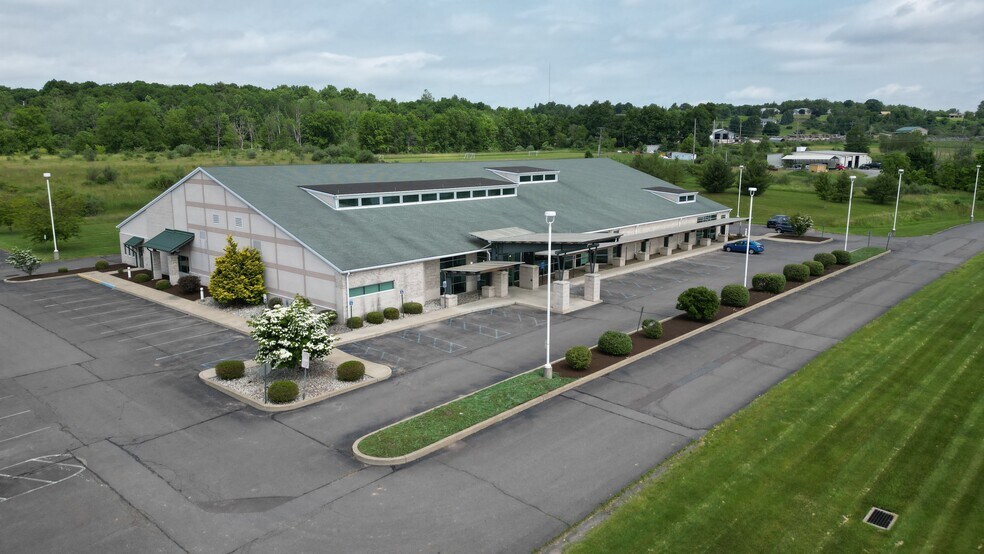 10 Treible Dr, Tunkhannock, PA à louer - Photo du bâtiment - Image 1 de 28